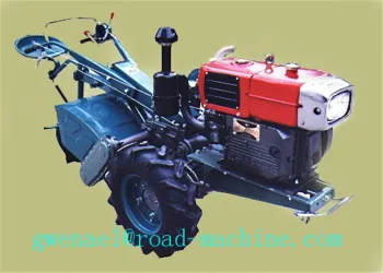 4WD 80 Horsepower 4 Wheel Drive Tractors , SHMC804 Road Tractor 1000r / min