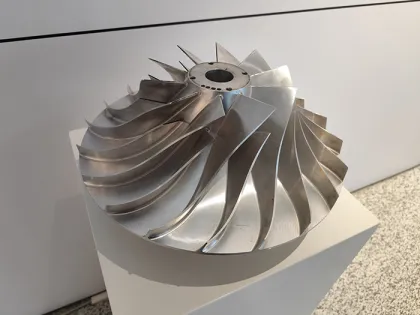 Efficient industrial main exhaust fan