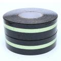 Противоскользящая черная лента Glow Dark Stripe