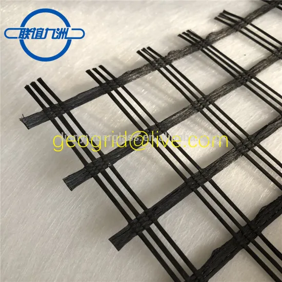 Polyester Geogrid coated with Polymer