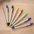 muchos bolígrafos de papel de color diferentes
