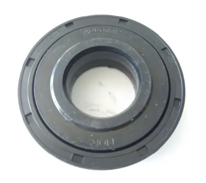 NBR Material AQ8634P 30X62/70X19 for KUBOTA Mini Tractor