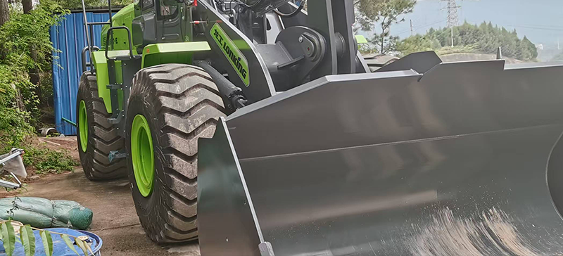 Longgong Sand and Gravel Loader Scale4