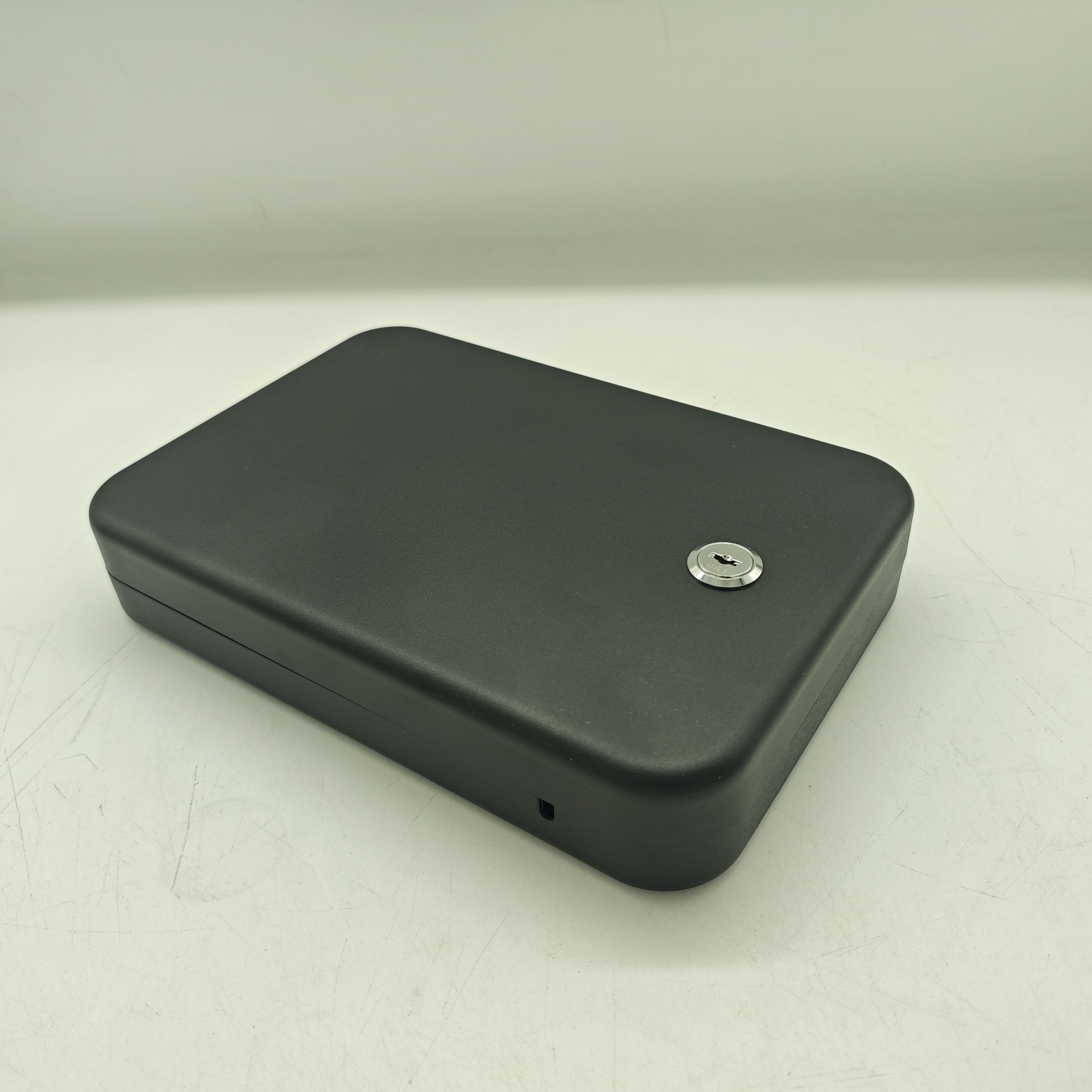 Fortress Portable pistol Safes with Key Lock 