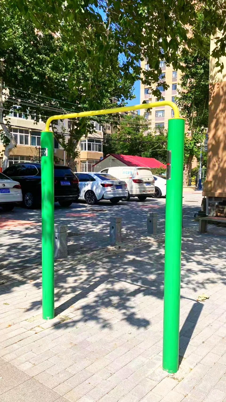 Park fitness equipment