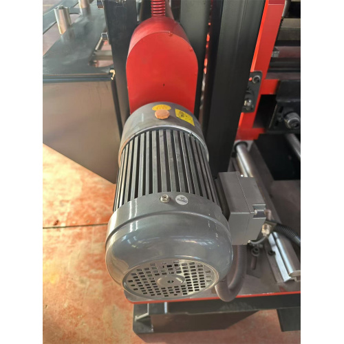 သတ္တုလုပ်ငန်းလိုအပ်ချက်များအတွက် ယုံကြည်စိတ်ချရသော အပေါက်ဖောက်စက်