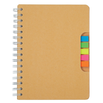 Cuaderno espiral con notas pegajosas