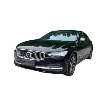 Раскошны седан Volvo S90 2024 B5