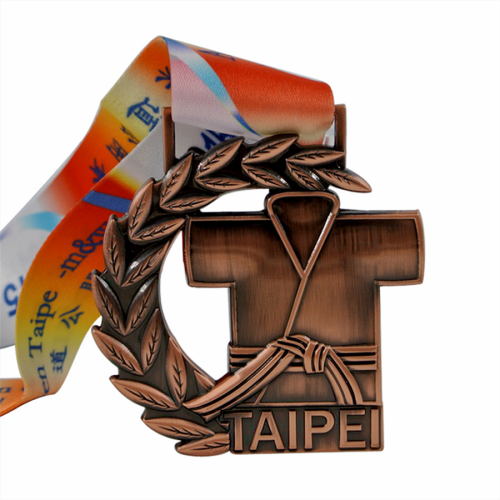 Medallas de taekwondo de metal personalizadas con cinta