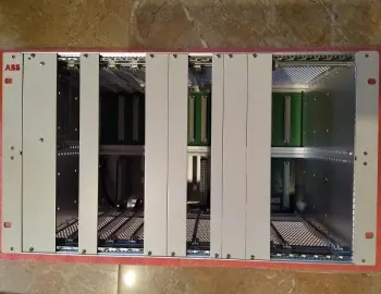 ABB P7LC 1KHL015000R0001 Programmable Logic Controller Module
