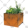 Planter en plein air moderne