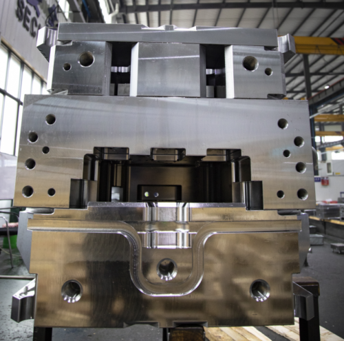 Die casting mold base - automotive processing