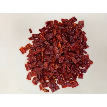 Pimenta de corte vermelho seco sem OT com sementes