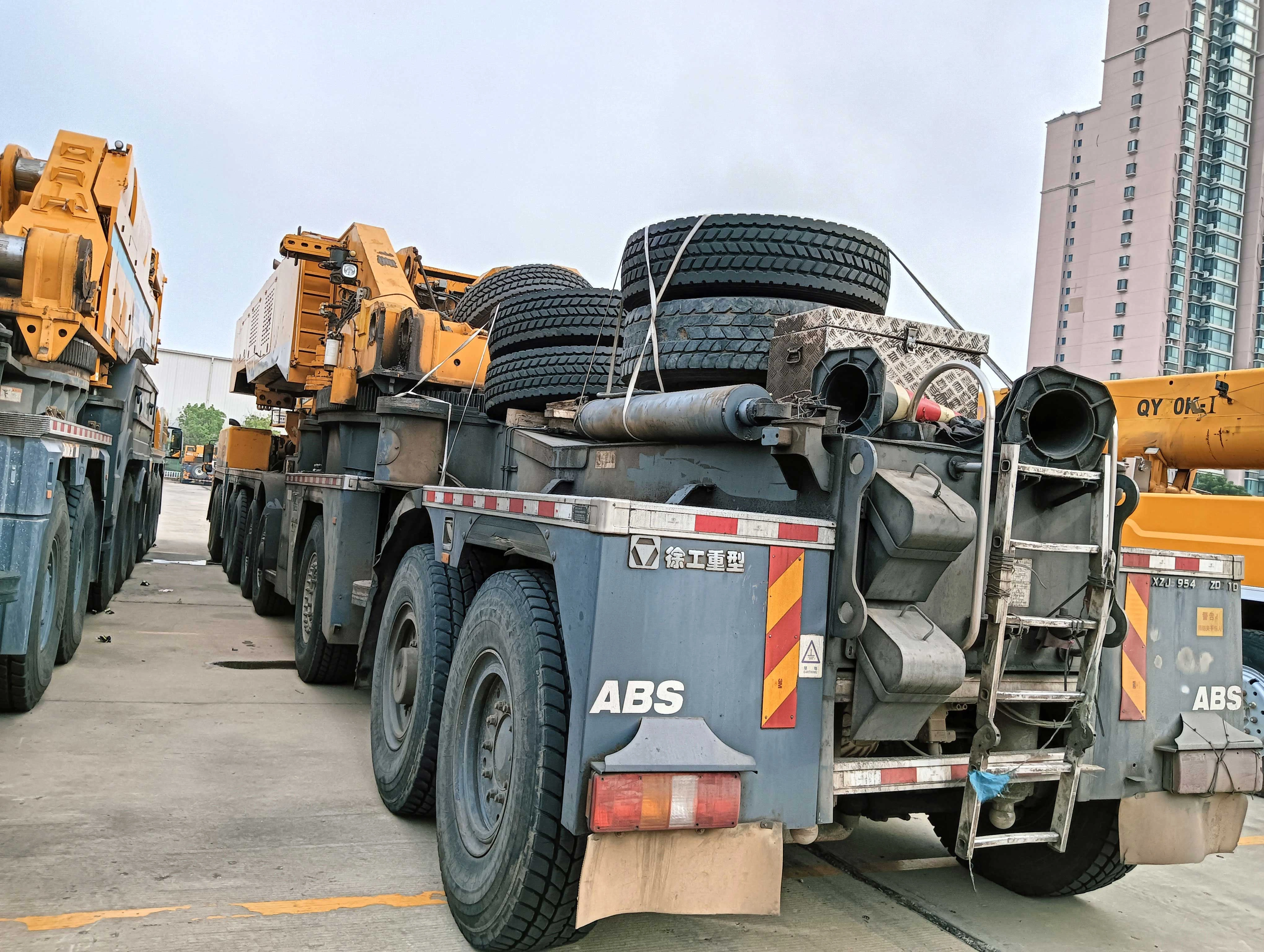 XCMG Used 1200 Ton All Terrain Crane QAY1200 With Competitive Price ...