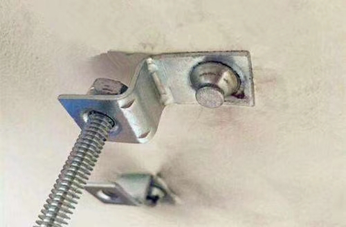 fastening fastening