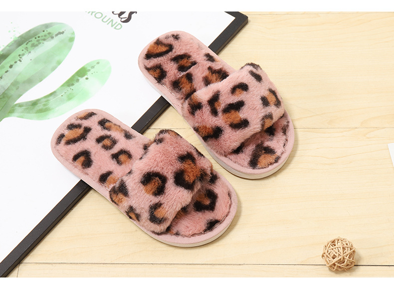 Neuer Stil Plüsch-Slip-On-Baby-Freizeitschuhe