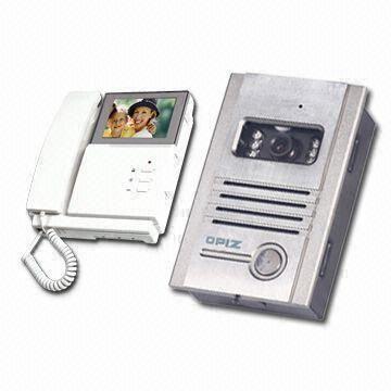 Color Wired Video Door Phone for Villa, Maximum Support 3 Outdoor Station and 3 Indoor Phones