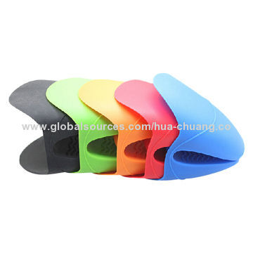 Colorful Silicone Gloves with FDA Mark, Heat-proof, Funny Shape