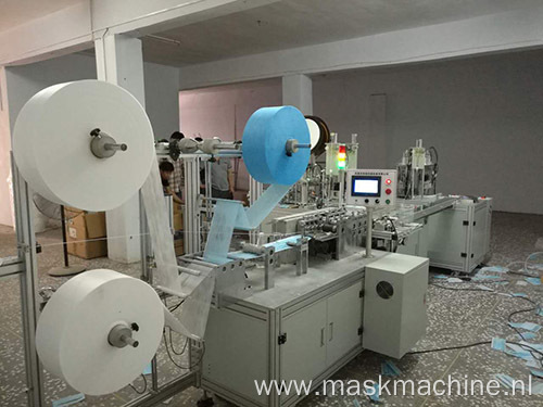 Full Automatic High Speed One-in Two-out Non-Woven Face Mask Machine