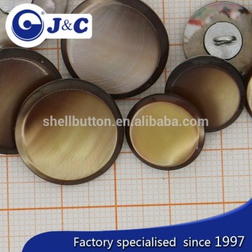 2015 cheap Dying, spraying, electroplate, laser logo ,printing,Resin doming trocas shell button