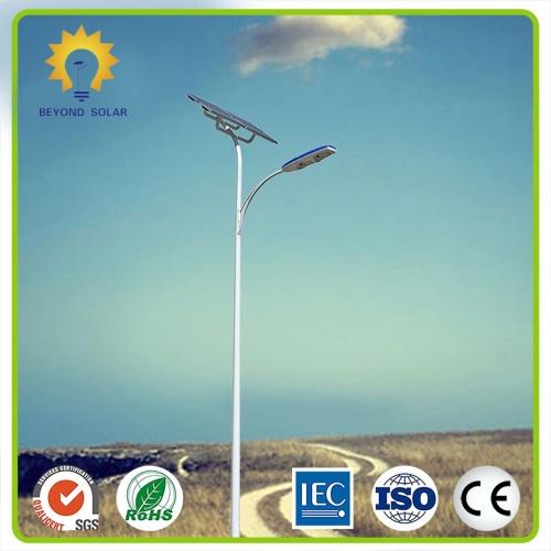 130 lm / w LED güneş sokak lambası