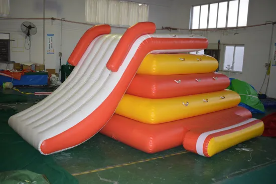 2019 New design Wholesale water park inflatable floating