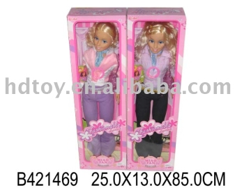 32" MUSICAL DOLL W/LIGHT