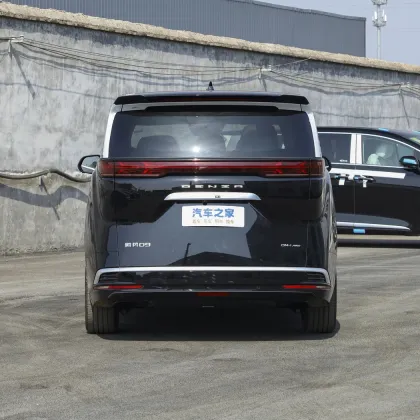 Denza Tengshi D-9: Luxury Electric MPV by BYD and Denza