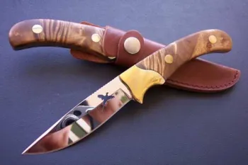hunting knife w/brass bolster and hardwood handle