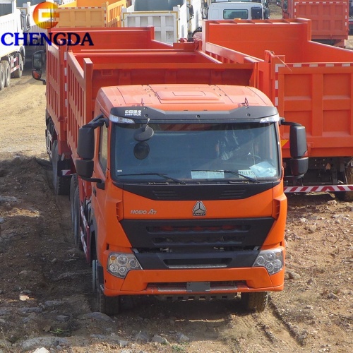 Camion à benne basculante Howo A7