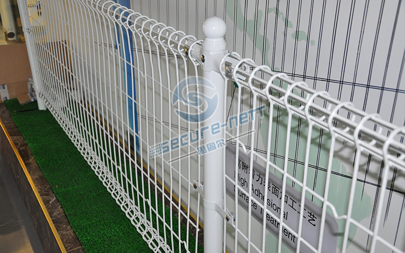 Security Roll Top Fence BRC hek
