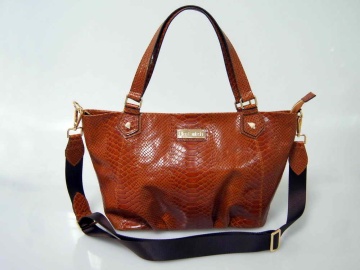 Fashion bag in snakeskin texture EF101193