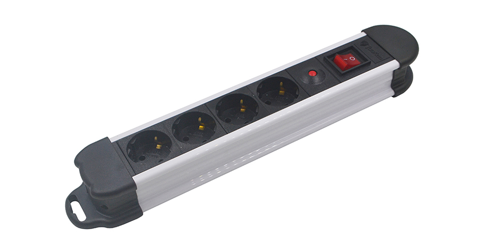 Over Load Socket 4-outlet German Electric Socket With Overload Protection, High Quality ...