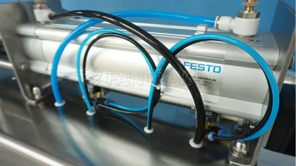 Semi-Auto Caviar/Roe Filling Packing Machine