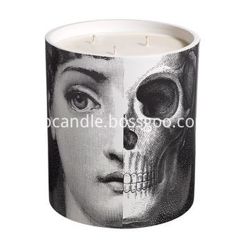 portrait scent candles in ceramic container with roof lid