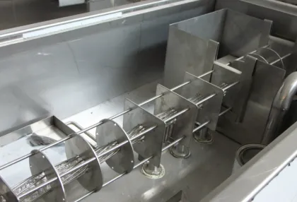 Screw Bottle Washing Machine