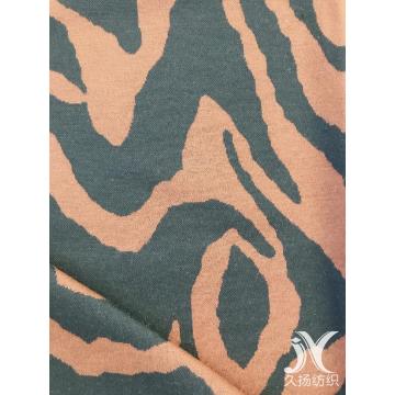 Punto jacquard con estampado de rayas de tigre