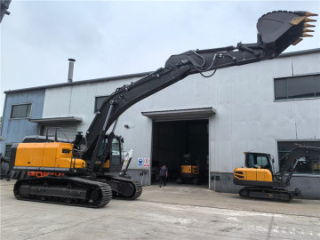 Escavatore cingolato da 0,8 m3 150 CV 20 tonnellate