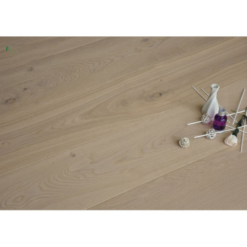 Plancher en bois d&#39;ingénierie en chêne blanc européen de 220 mm de large
