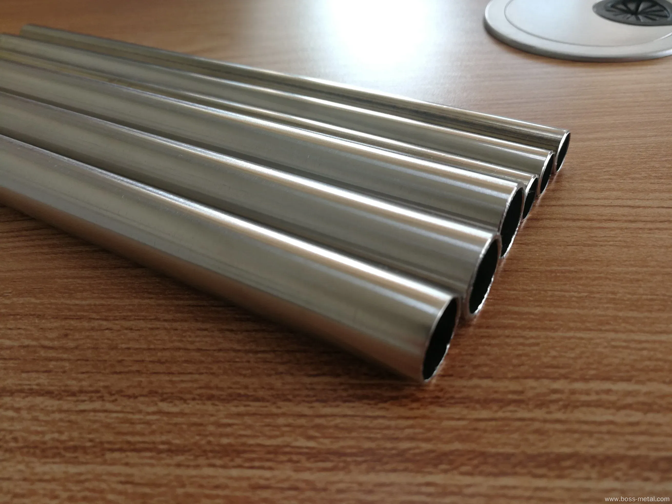 Titanium stainless tube refrigeration part