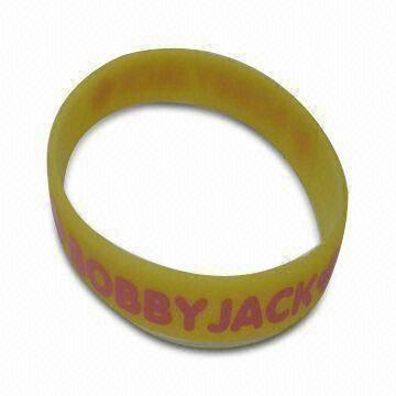 Rubber Wristband/Promotional Message Bracelet in Yellow, Customized Printed Logos are Welcome