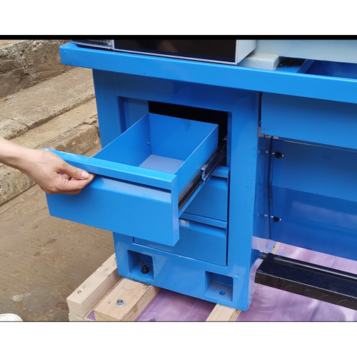 Tornio manuale di precisione ad alta rigidità CQ6240 da 1000 mm