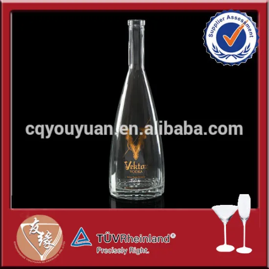 Designed transparent spirit glass bottle with cork 750ml