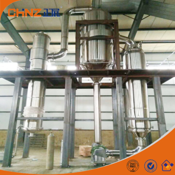 Energy saving single-effect forced vacuum circulation evaporator for salt solution
