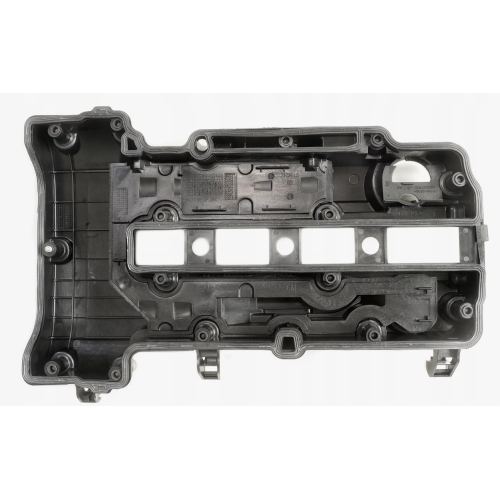 Valve Cover with Integrated Oil Separator