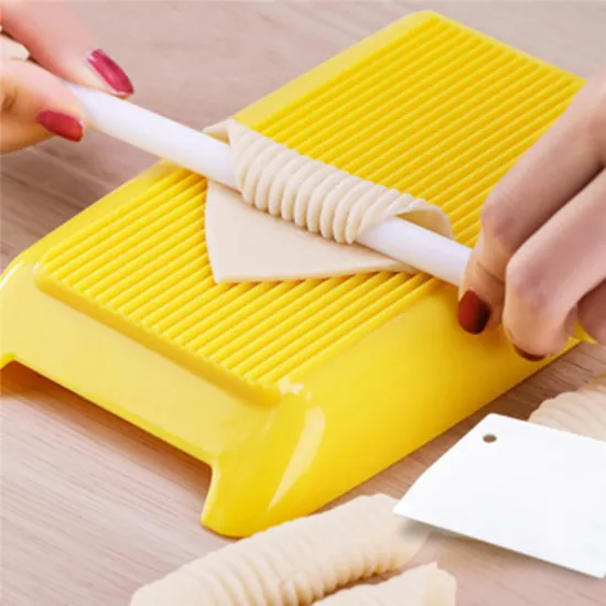 Pasta Tools Plastic Board Hemp Food Board Handmade Spaghetti Macaroni Pasta Tools Pin Food Molds Manual Kitchen Tool