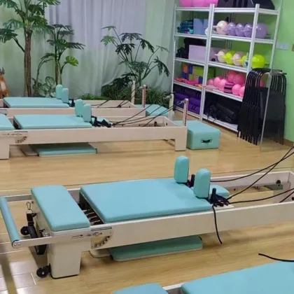 Factory Price Fitness Equipment: Man Fitness Sets, Play Ball Pit, Indoor Slide, Gym Equipment Rep, Pilates Reformer