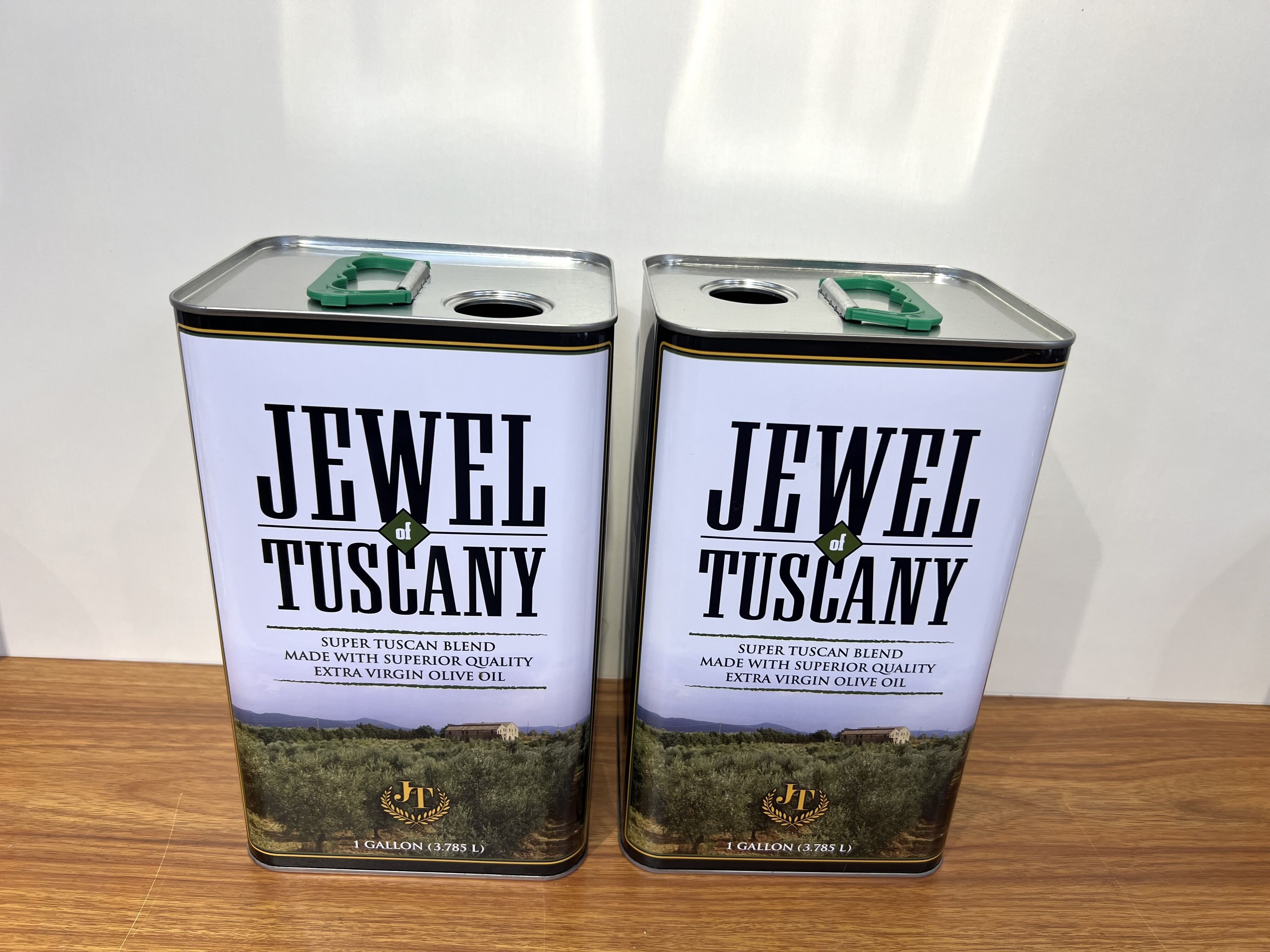 tin can for olive oil