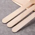 Cucchiai, forchette e coltelli in legno biodegradabili