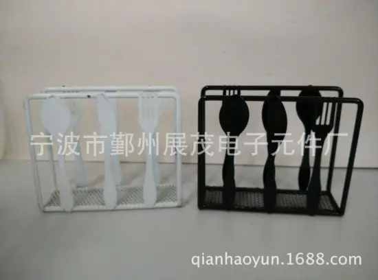 Creative vertical paper towel holder with knife